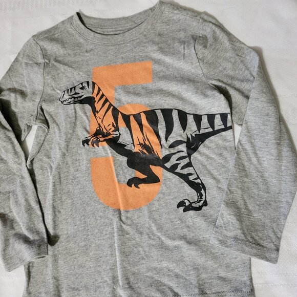 Old Navy 5T NWT Grey Dino shirt. Mixed Bin Z29 - Picture 2 of 2